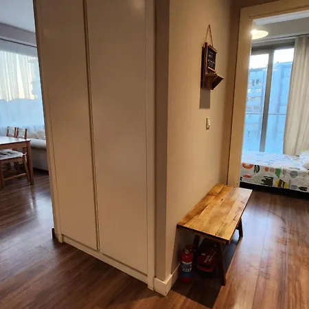 アパート Modern 2 Bedroom Fully Equipped, Dt & Metro, Ac, Wi-fi イスタンブール